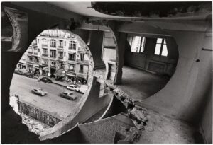 Jack Halberstam's Unworlding example one: Gordon Matta-Clark's Conical Intersect, 1975